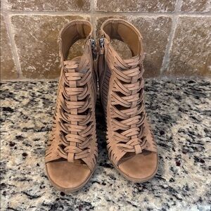 DV by Dolce Vita Tan Sandals